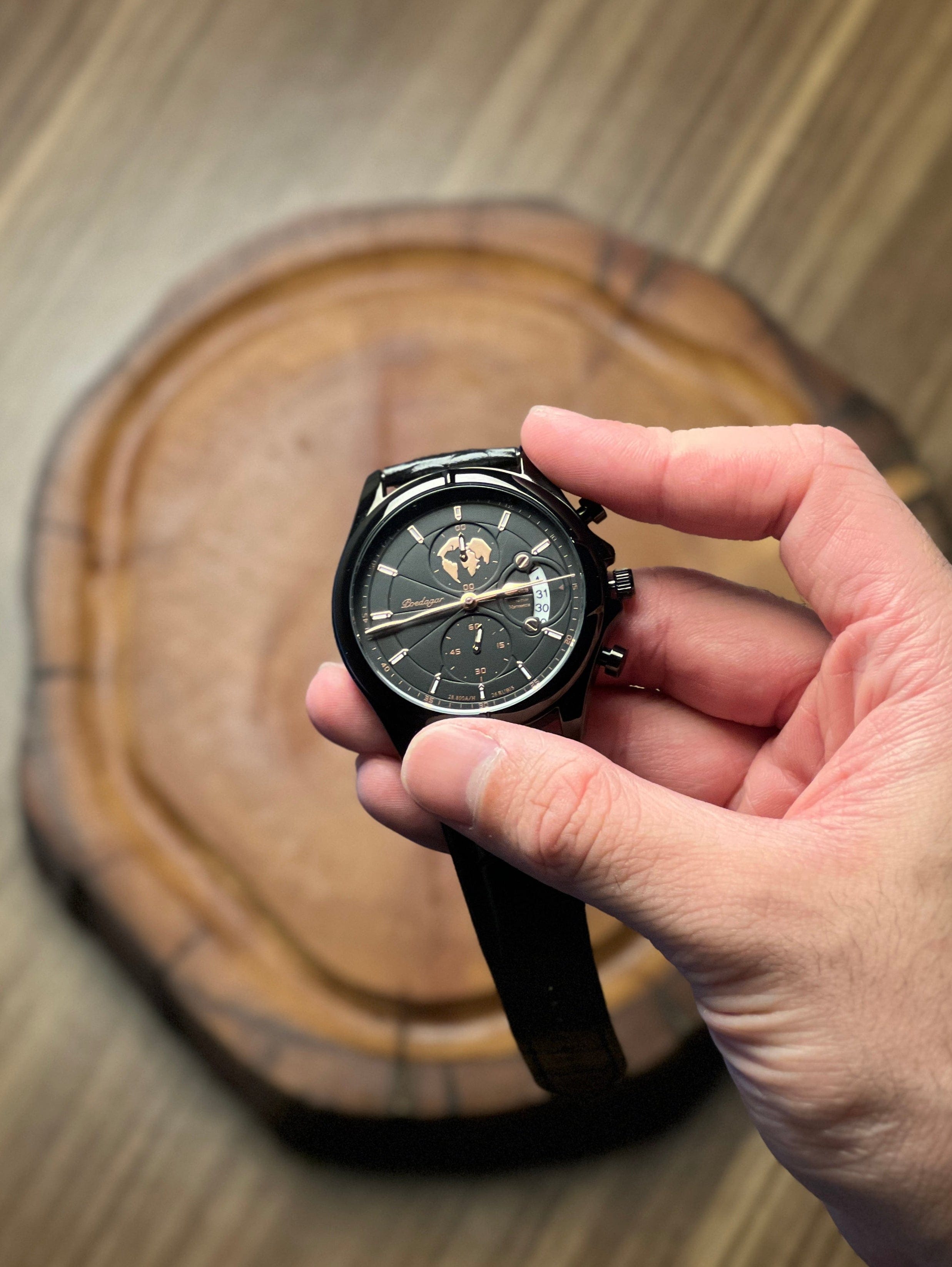 Veldune ChronoMind™ – 42mm Minimal Quartz Watch